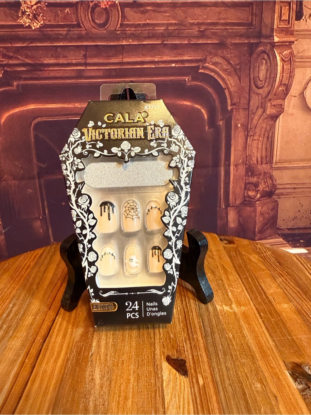 CALA Victorian Era Press On Nails Set  Halloween Design Summerween NWT Goth